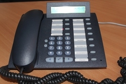 Telefon